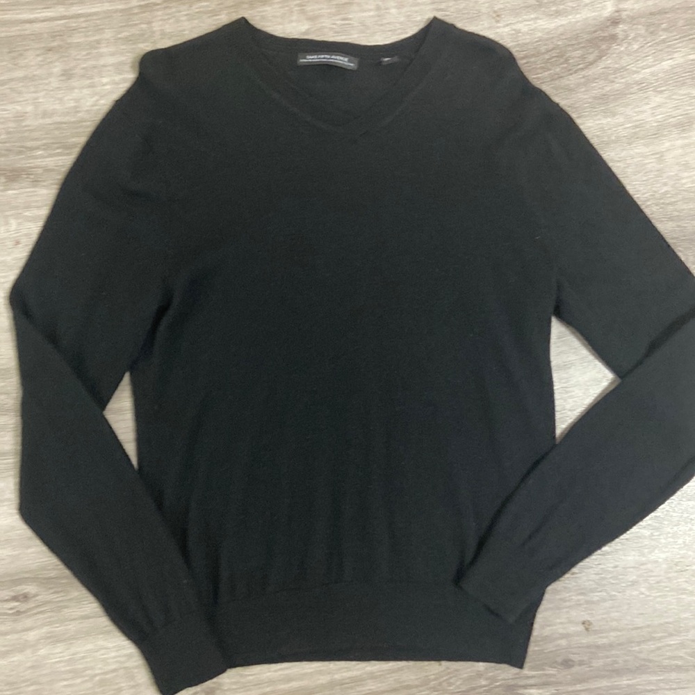 Black Saks Fifth Avenue Brand Merino V-Neck Sweater Size Medium Great Condition